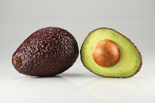 ئەڤۆکادۆ بەستوو پارچە (500g)